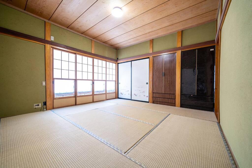 Вілла えのきや小泊 Enokiya Kodomari Itoigawa Екстер'єр фото